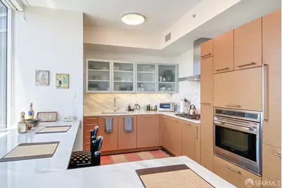 301 Mission Street #46E, San Francisco, CA 94105 - Photo 18