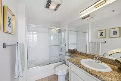 501 Crescent Way #5210, San Francisco, CA 94134 - Photo 12