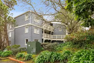 2304 Lupine Ct, Daly City, CA 94014 - Photo 2