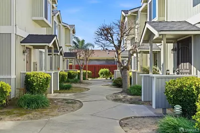 21564 Meekland Avenue #2, Hayward, CA 94541 - Photo 2