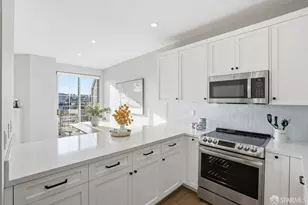 2060 Sutter St, San Francisco, CA 94115 - Photo 22