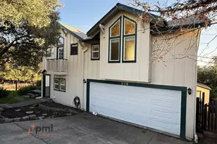 539 Palms Dr, Martinez, CA 94553 - Photo 1