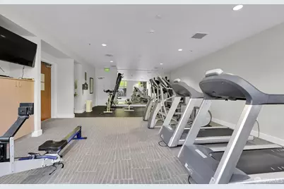 1 Mandalay Place #910, South San Francisco, CA 94080 - Photo 36
