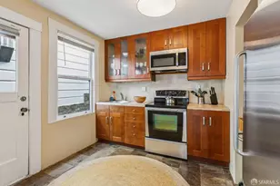 102 Santa Marina St, San Francisco, CA 94110 - Photo 44