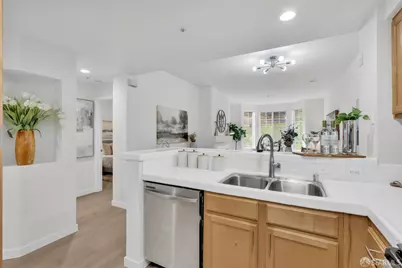 320 Caldecott Lane #116, Oakland, CA 94618 - Photo 6