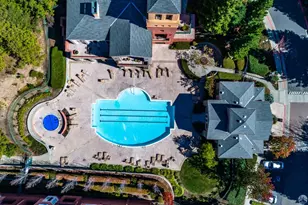 320 Caldecott Ln, Oakland, CA 94618 - Photo 22