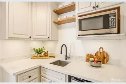 278 Monterey Boulevard, San Francisco, CA 94131 - Photo 18