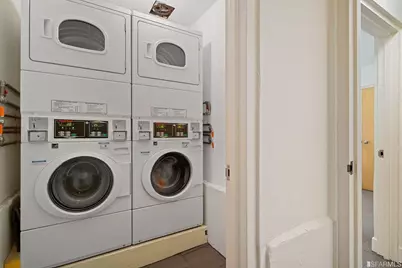 470 Collingwood Street #2, San Francisco, CA 94114 - Photo 34