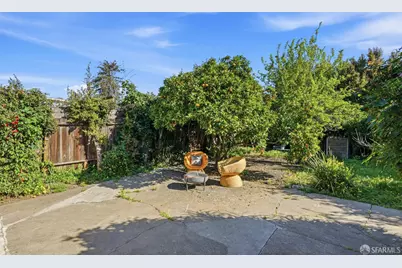 726 E 23rd Street, Oakland, CA 94606 - Photo 34