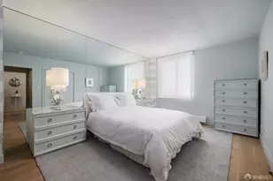 1080 Chestnut St, San Francisco, CA 94109 - Photo 4