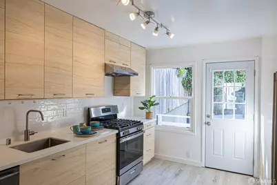 125 Garfield Street, San Francisco, CA 94134 - Photo 12