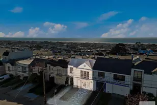 1747 32nd Ave, San Francisco, CA 94122 - Photo 2