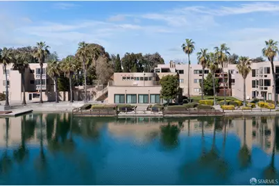 920 Beach Park Boulevard #42, Foster City, CA 94404 - Photo 2