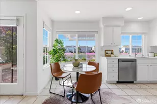 332 Mindanao Dr, Redwood City, CA 94065 - Photo 24