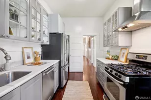 1252 Pacific Ave, San Francisco, CA 94109 - Photo 14