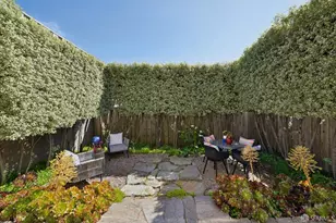 135 Corbett Ave, San Francisco, CA 94114 - Photo 28