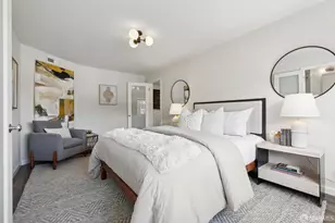 135 Corbett Ave, San Francisco, CA 94114 - Photo 22