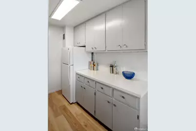 25 Galilee Lane #5, San Francisco, CA 94115 - Photo 16