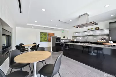 88 E San Fernando Street #1509, San Jose, CA 95113 - Photo 44