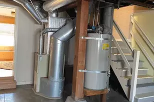 151 Shawnee Ave, San Francisco, CA 94112 - Photo 32