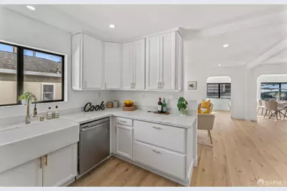 300 Klamath Street, Brisbane, CA 94005 - Photo 10