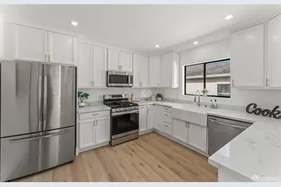 300 Klamath Street, Brisbane, CA 94005 - Photo 1