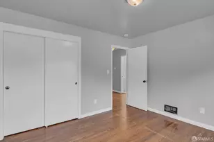 1560 McKinnon Ave, San Francisco, CA 94124 - Photo 18