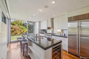 1170 Chestnut St, San Francisco, CA 94109 - Photo 14