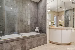 1170 Chestnut St, San Francisco, CA 94109 - Photo 48