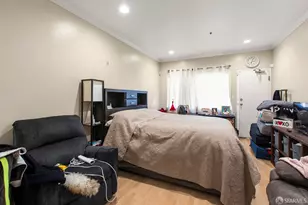 1180 Clayton St, San Francisco, CA 94117 - Photo 22