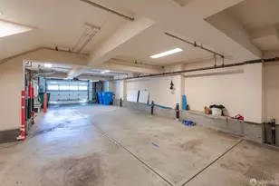 1180 Clayton St, San Francisco, CA 94117 - Photo 32