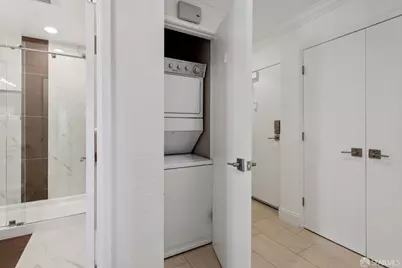 1945 Washington Street #506, San Francisco, CA 94109 - Photo 12