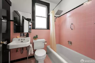1577 Shrader Street, San Francisco, CA 94117 - Photo 14