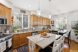 109 Hemingway Common, Martinez, CA 94553 - Photo 10