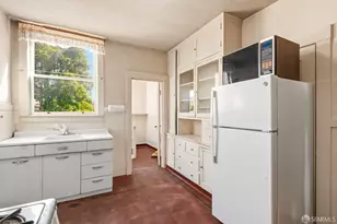 711 Vienna St, San Francisco, CA 94112 - Photo 18