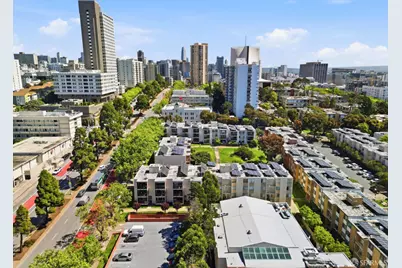 35 Lottie Bennett Lane #4, San Francisco, CA 94115 - Photo 50