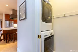 5380 Thomas Ave, Oakland, CA 94618 - Photo 8