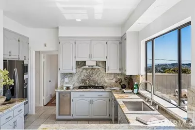 1185 Monterey Boulevard, San Francisco, CA 94127 - Photo 12