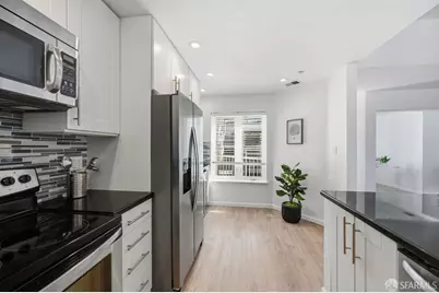 580 Pointe Pacific #4, Daly City, CA 94014 - Photo 14
