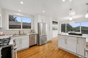 25 Crestmont Dr, San Francisco, CA 94131 - Photo 14