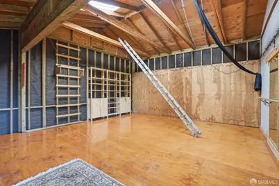 979 Grace Avenue, Oakland, CA 94608 - Photo 30