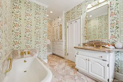 2001 Sacramento Street #3, San Francisco, CA 94109 - Photo 18