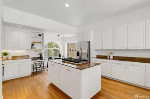 6163 Girvin Dr, Oakland, CA 94611 - Photo 6