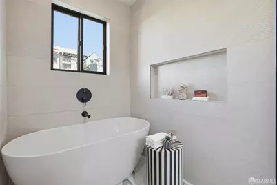 511 Edinburgh Street, San Francisco, CA 94112 - Photo 36