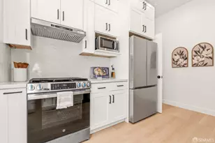 85 Sharon St, San Francisco, CA 94114 - Photo 14