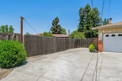 5175 La Corte Bonita, Concord, CA 94521 - Photo 4