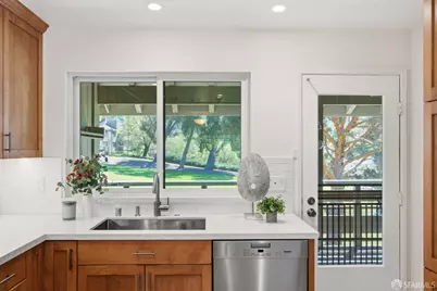 3136 Rossmoor Parkway #5, Walnut Creek, CA 94595 - Photo 14