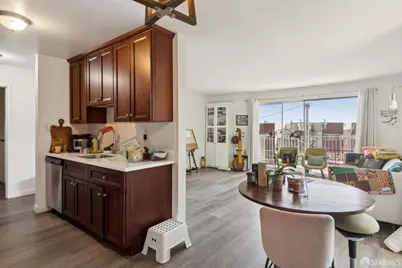 110 Gardenside Drive, San Francisco, CA 94131 - Photo 26