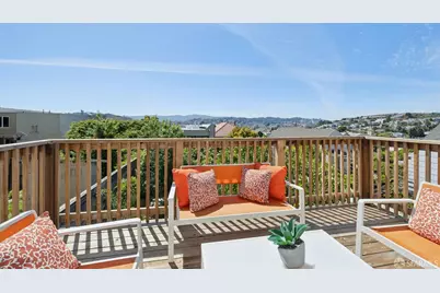 1479 Newcomb Avenue, San Francisco, CA 94124 - Photo 4