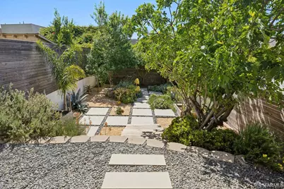 1479 Newcomb Avenue, San Francisco, CA 94124 - Photo 56